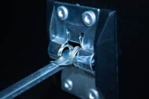 Coffre fermé avec portes – Image 5